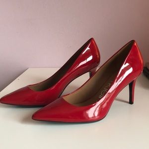 Calvin Klein ‘Gayle’ pointy toe pump; red